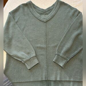 Aerie Women's Green Sweater